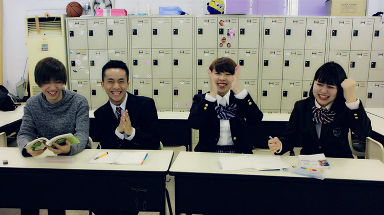 制服のご紹介 | 学校法人代々木学園 代々木高等学校[公式]