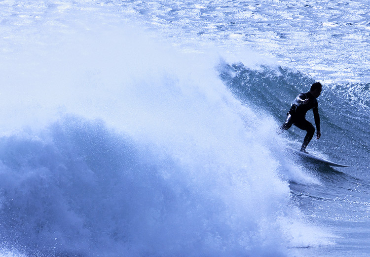 代々木高等学校 サーフィン部 | 学校法人代々木学園 代々木高等学校[公式]